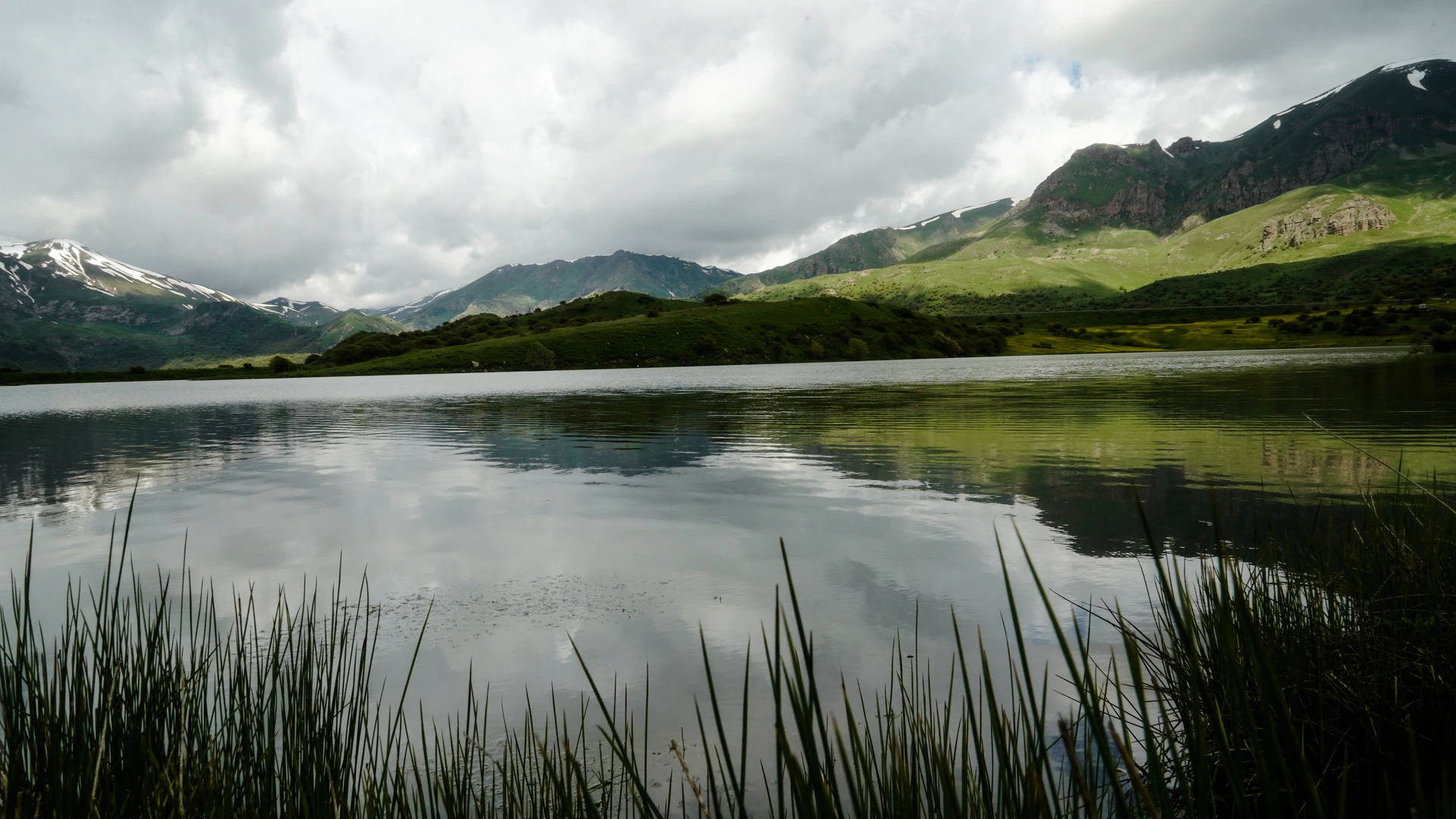 Batabat lake, Shahbuz